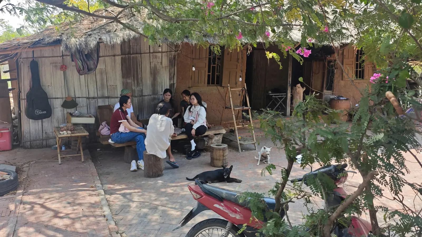 Một bữa cơm và khoảnh khắc gia đình tại Ninh Thuận